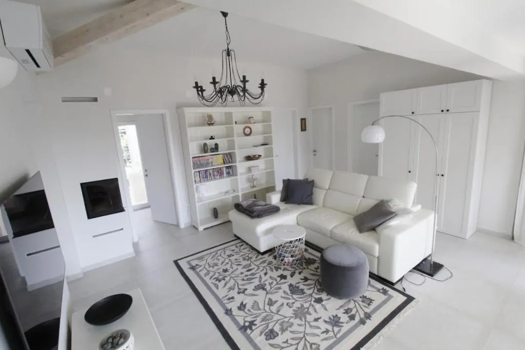 Holiday House Andreja Savudrija Holiday home